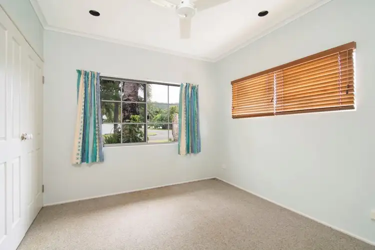Seventh view of Homely house listing, 10 Jirimandi Close, Wonga QLD 4873
