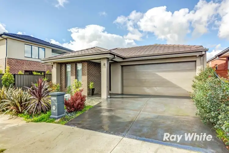 Second view of Homely house listing, 3 Honour Street, Craigieburn VIC 3064