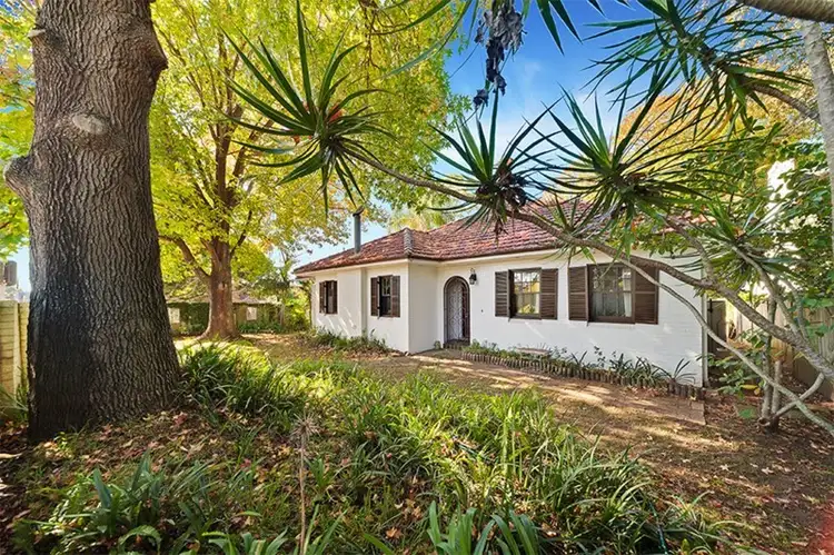 147 Mona Vale Road, St Ives NSW 2075