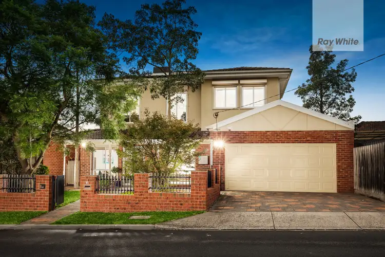 23 McGowans Lane, Burwood VIC 3125