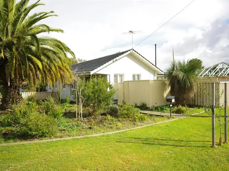 21b Halland Way, Westminster WA 6061