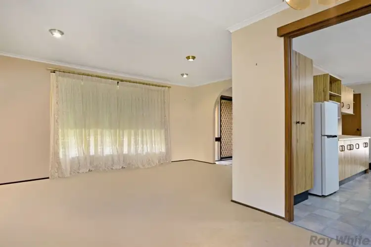 Fourth view of Homely house listing, 10 Breton Close, Tenambit NSW 2323