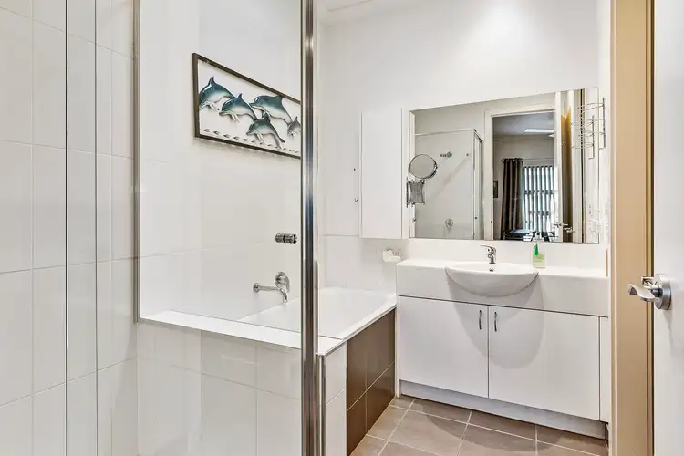 Seventh view of Homely unit listing, 2/11 Wood Street, Mornington VIC 3931