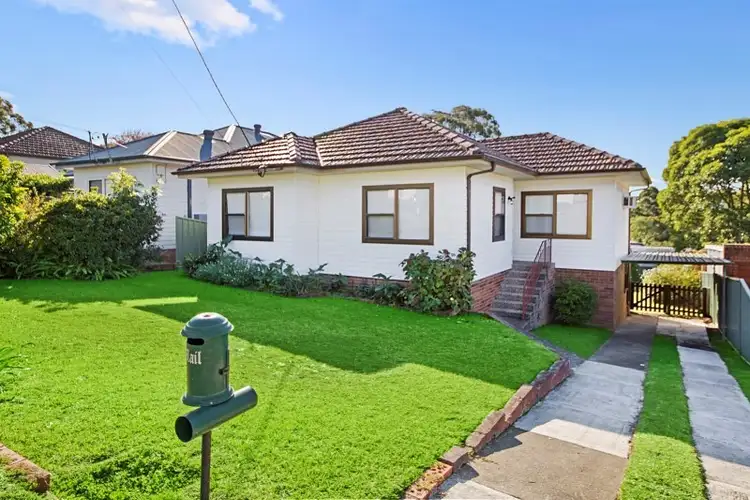 17 Sixth Avenue, Jannali NSW 2226