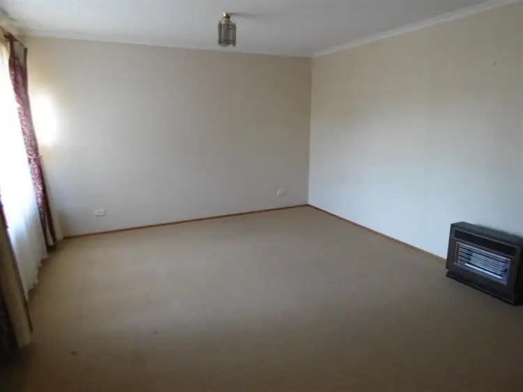 Fifth view of Homely house listing, 16 Lawson Street, Parkes NSW 2870