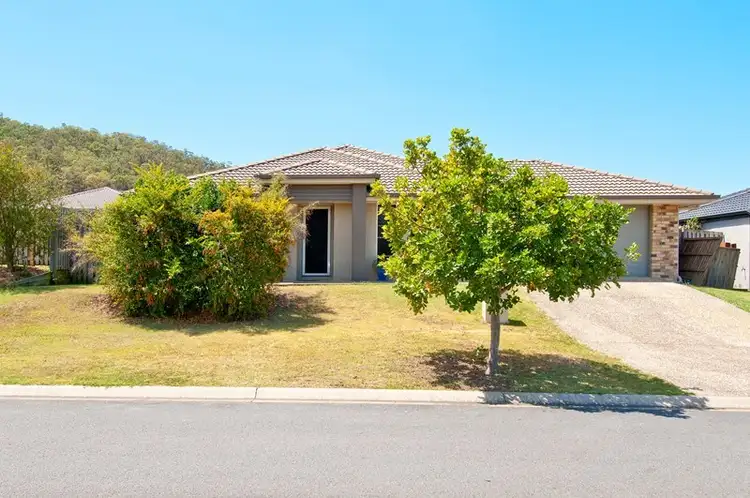 Second view of Homely house listing, 17 Vista Circuit, Bahrs Scrub QLD 4207