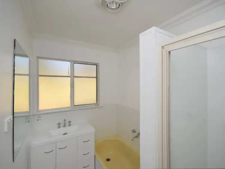 Second view of Homely house listing, 3 Pethard Place, Golden Square VIC 3555