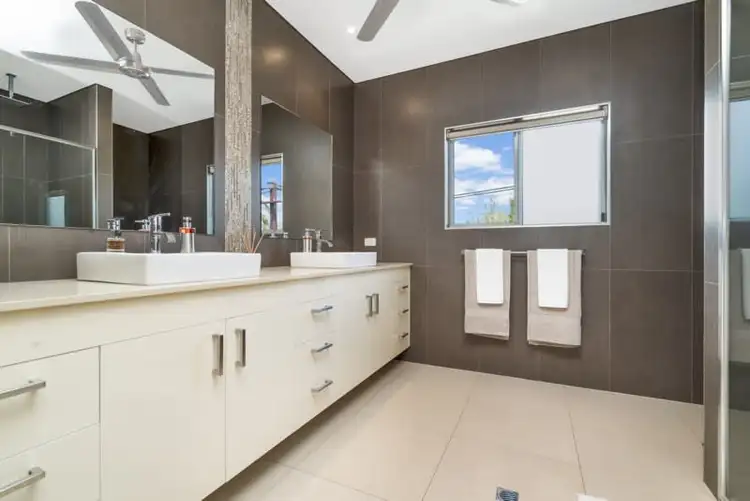 Sixth view of Homely townhouse listing, 4/17 Gardens Hill Crescent, The Gardens NT 820