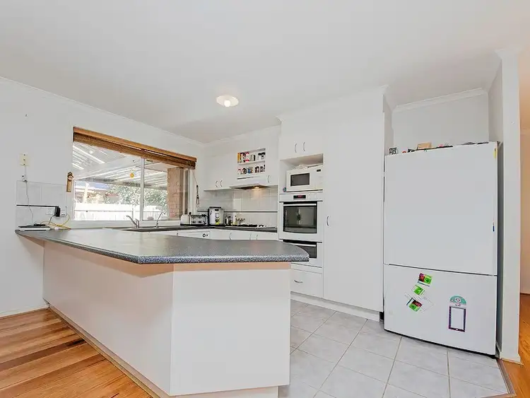 Fifth view of Homely house listing, 3 Whitfield Court, Truganina VIC 3029