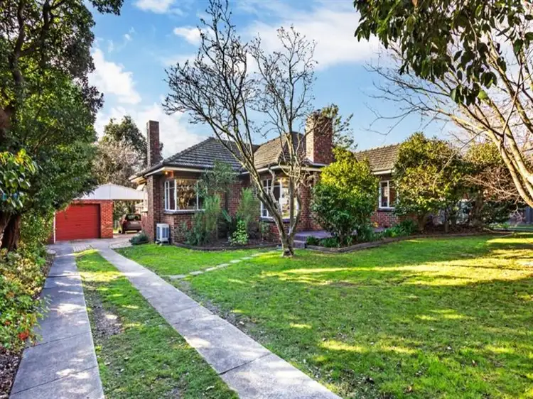 15 John Street, Blackburn VIC 3130
