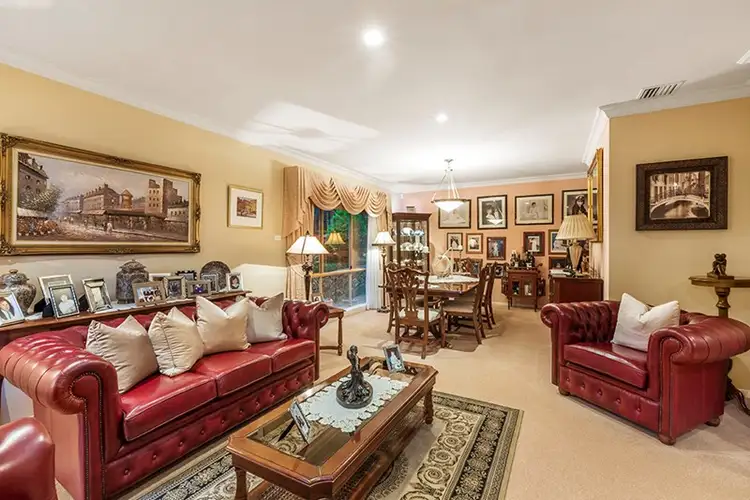 Second view of Homely house listing, 10 Castlebar Way, Templestowe VIC 3106