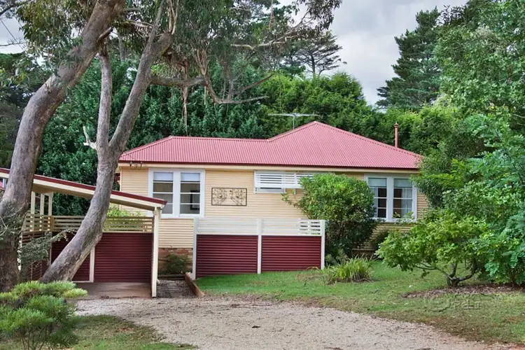 26 Lakeview Avenue, Blackheath NSW 2785