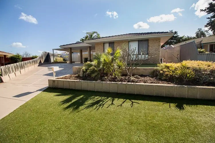 10 Avola Cove, Merriwa WA 6030