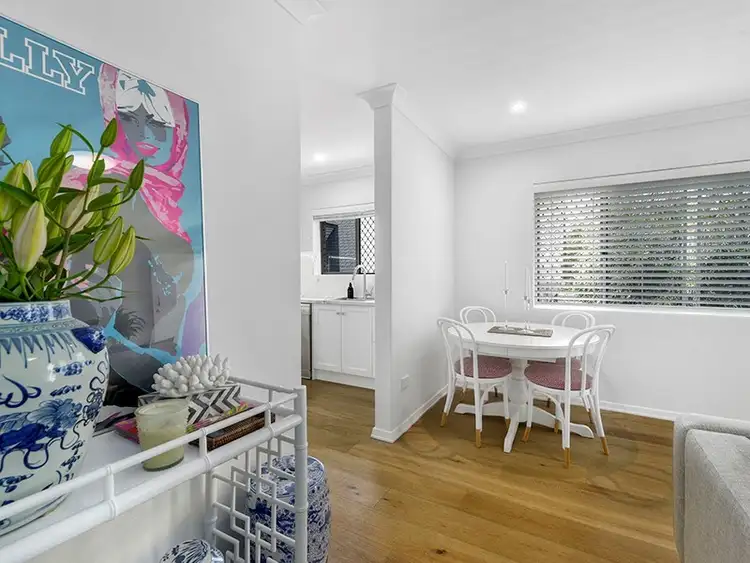 Third view of Homely unit listing, 5/90 Barton Road, Hawthorne QLD 4171