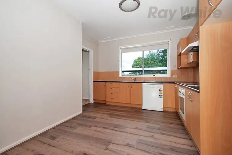 Fourth view of Homely unit listing, 2/31 BAYSWATER Road, Croydon VIC 3136