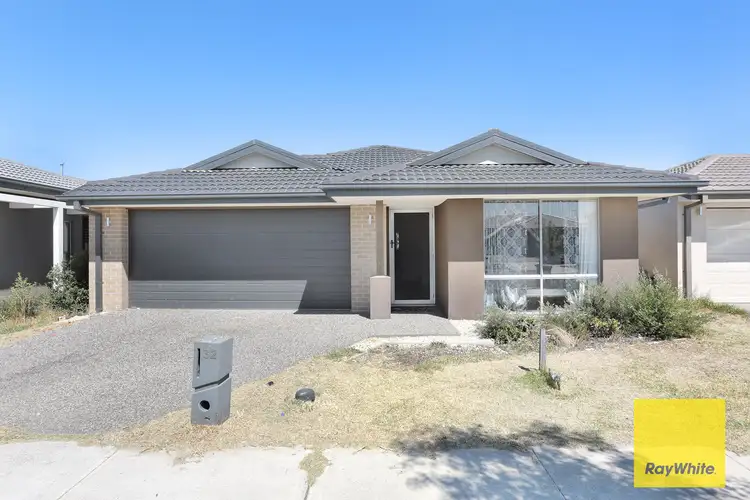 32 Westonbury Drive, Truganina VIC 3029