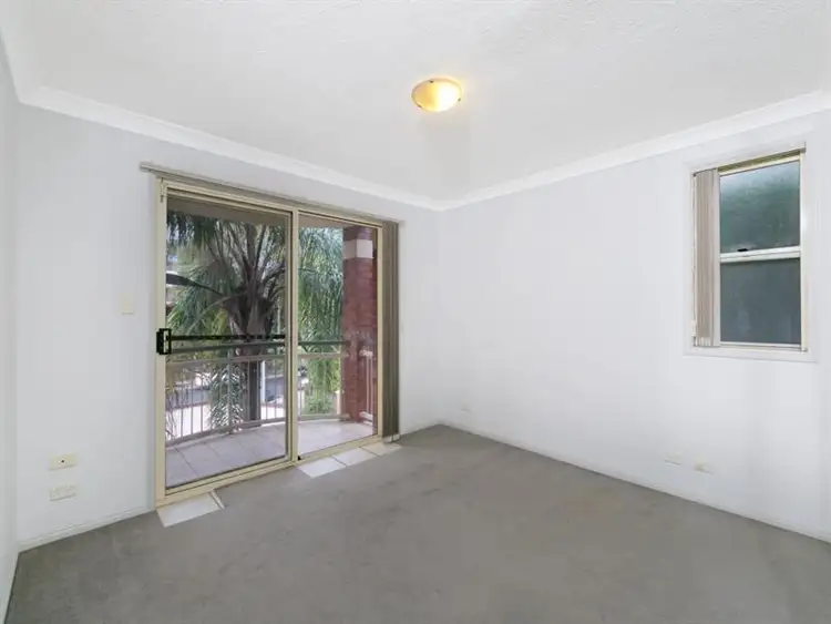 Sixth view of Homely apartment listing, 5/66 Bauer Street, Southport QLD 4215