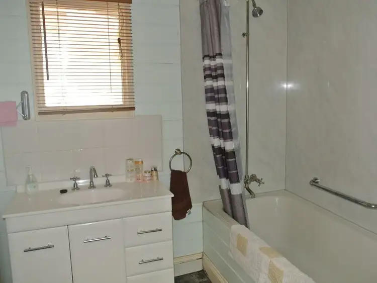 Seventh view of Homely house listing, 8 Cameron Street, Kingston Se SA 5275