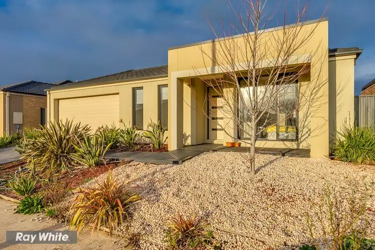 Third view of Homely house listing, 8 Berowa Street, Tarneit VIC 3029