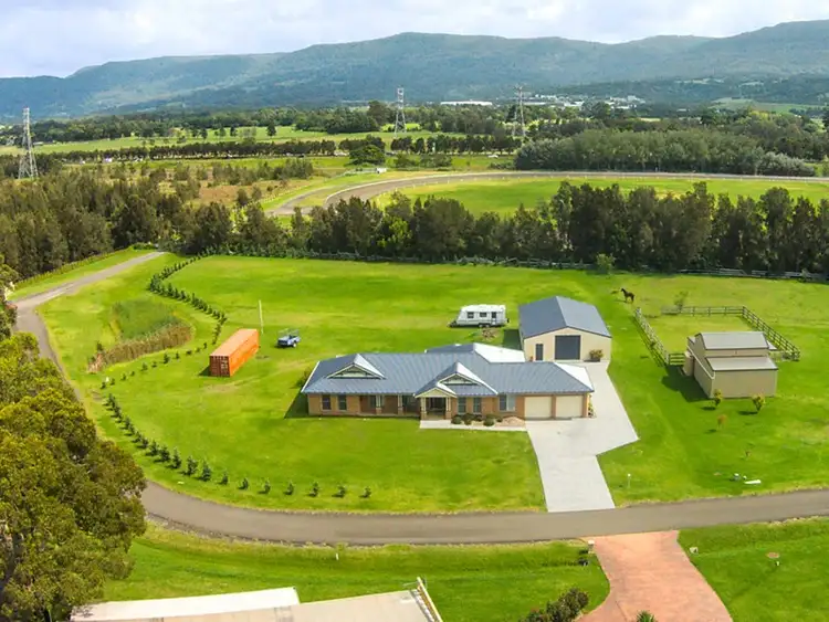 2 Trackside Drive, Kanahooka NSW 2530