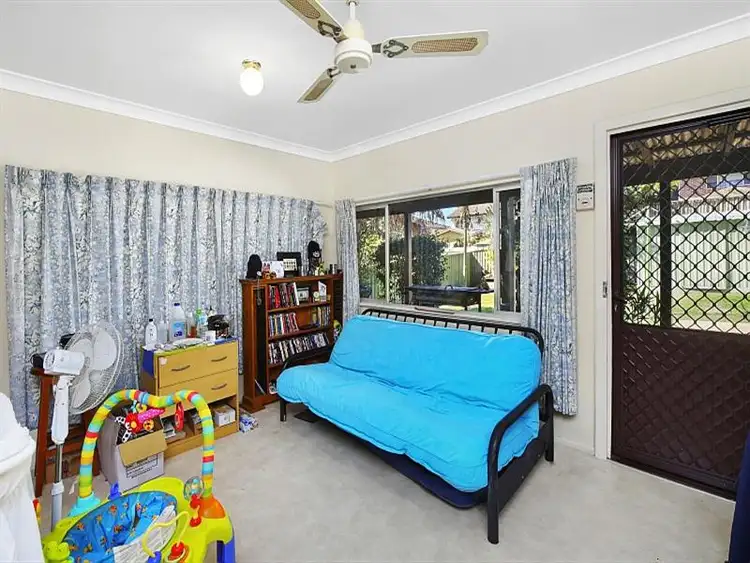 Third view of Homely house listing, 27 Judith Anne, Berkeley Vale NSW 2261