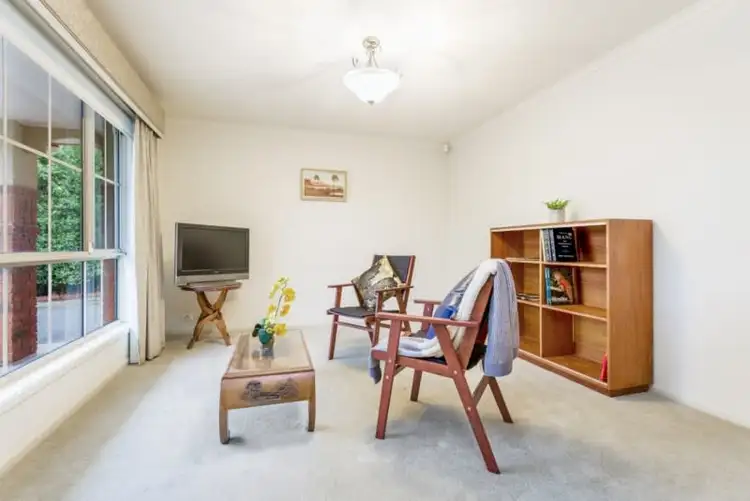 Sixth view of Homely house listing, 6 Edgeware Close, Point Cook VIC 3030