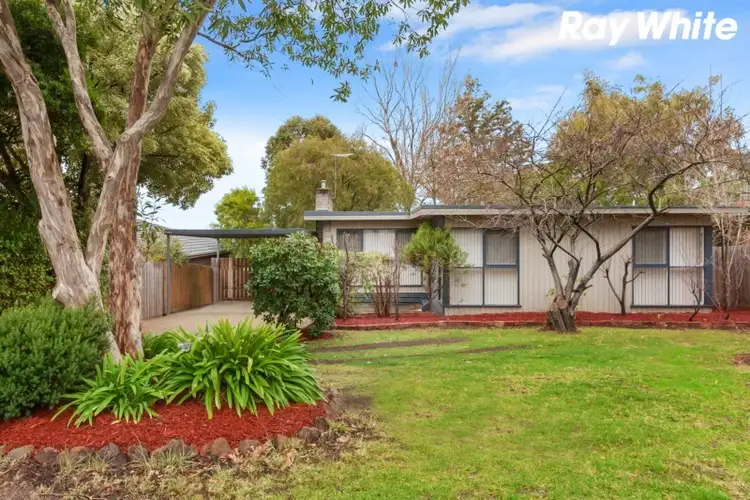 22 Gardenia Street, Pakenham VIC 3810