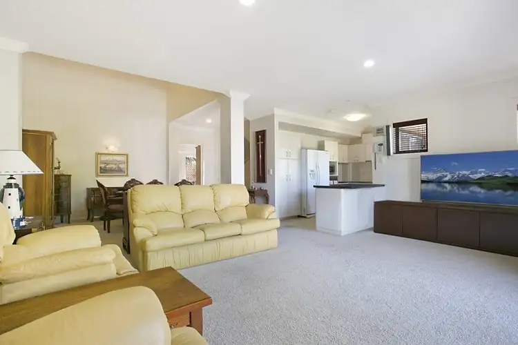 Sixth view of Homely villa listing, 4/117 Palm Meadows Drive, Carrara QLD 4211