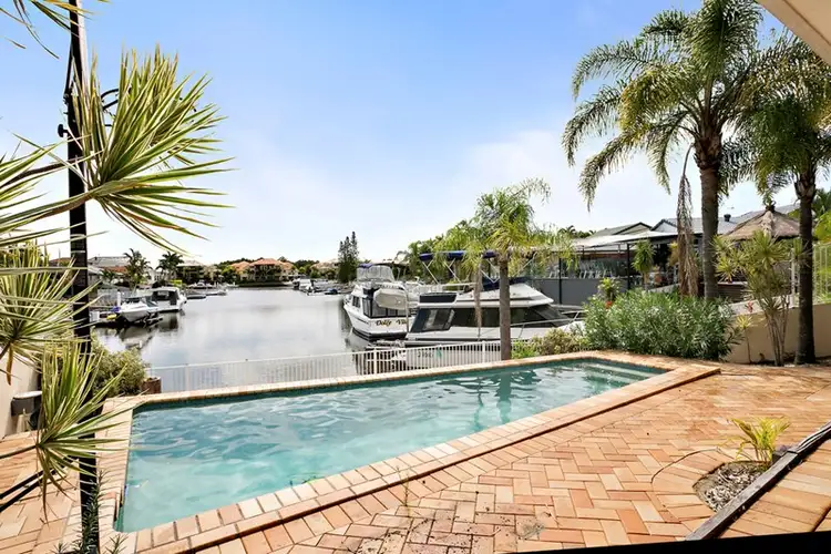 40 Medika Street, Runaway Bay QLD 4216