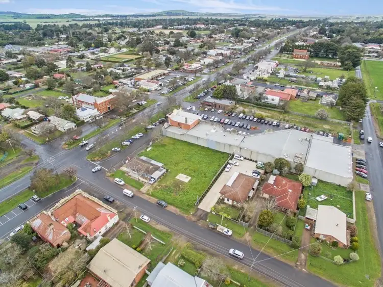 115 Main Street, Romsey VIC 3434