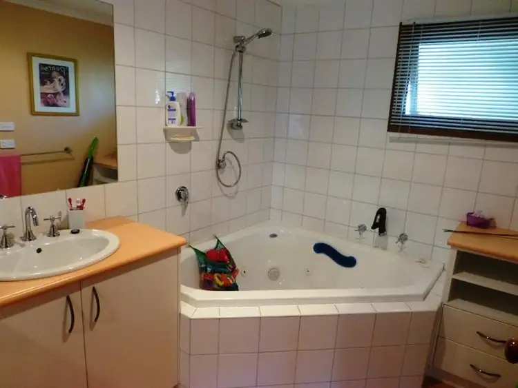 Sixth view of Homely house listing, 64 Rutley Crescent, Echuca VIC 3564