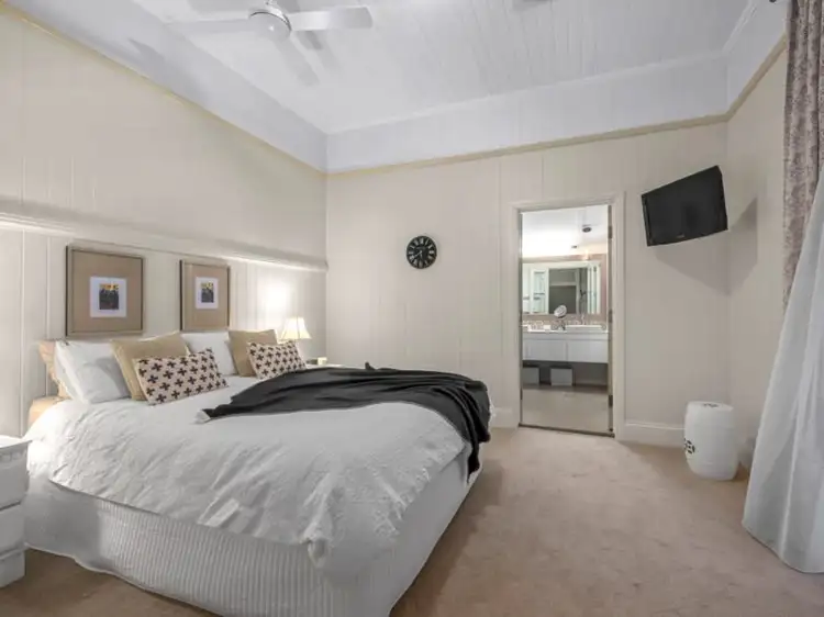 Sixth view of Homely house listing, 28 Joynt Street, Hamilton QLD 4007