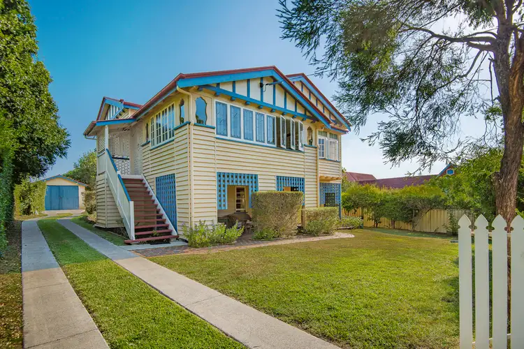 11 Ninth Avenue, Kedron QLD 4031