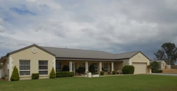 Main view of Homely house listing, 19 Landsborough Close, Tamworth NSW 2340