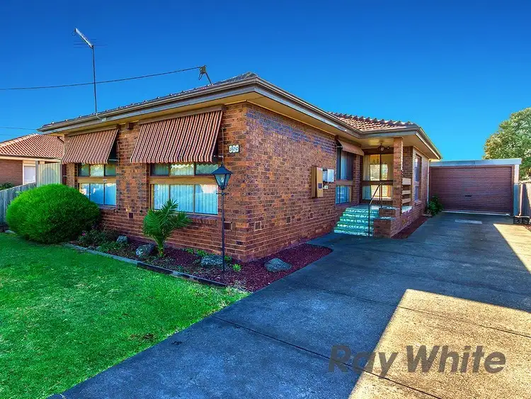 Fifth view of Homely house listing, 300 Furlong Road, St Albans VIC 3021