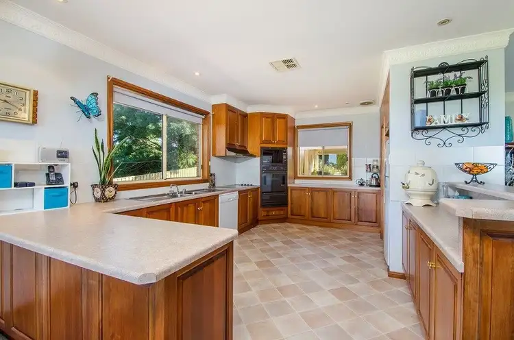 Second view of Homely house listing, 7 Panorama Court, Mount Gambier SA 5290