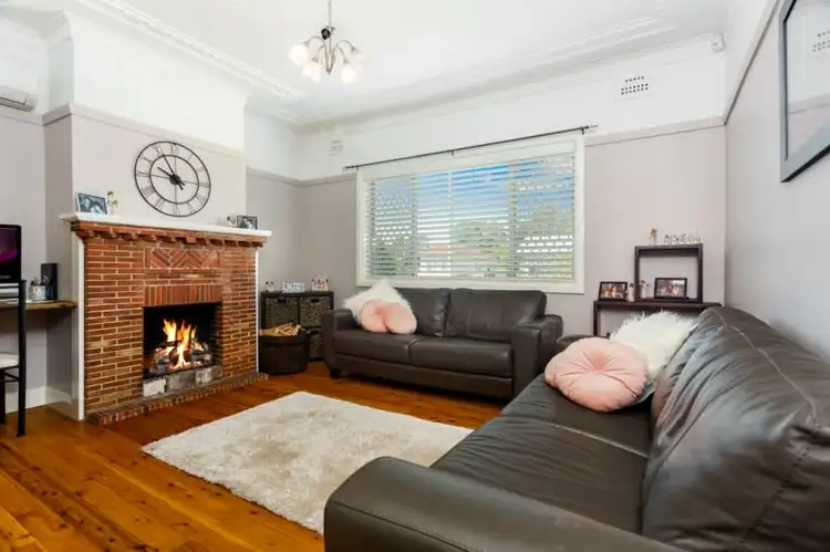 Second view of Homely house listing, 32 Faithfull Street, Richmond NSW 2753