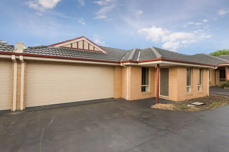 Main view of Homely house listing, 2/3 Phyllis Avenue, Boronia VIC 3155