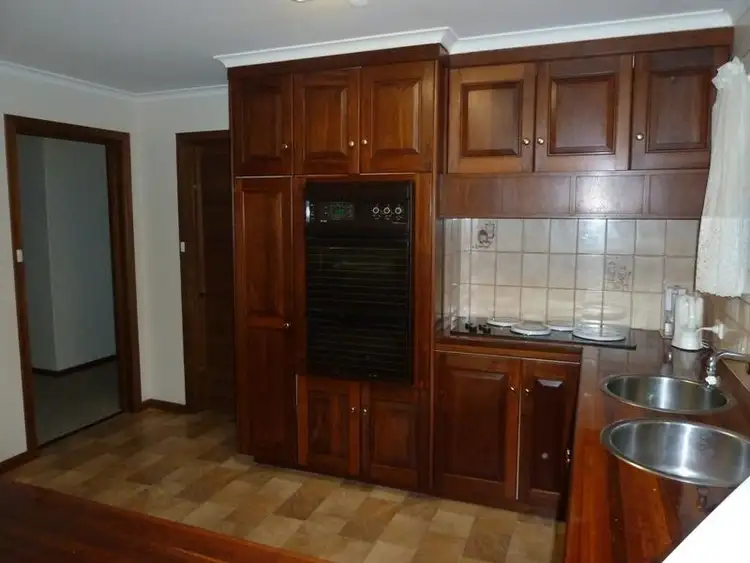 Sixth view of Homely house listing, 24 Tweed Crescent, Mount Gambier SA 5290