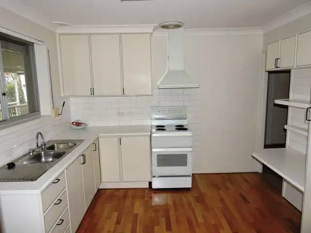 Second view of Homely house listing, 10 Waterview Crescent, Tascott NSW 2250