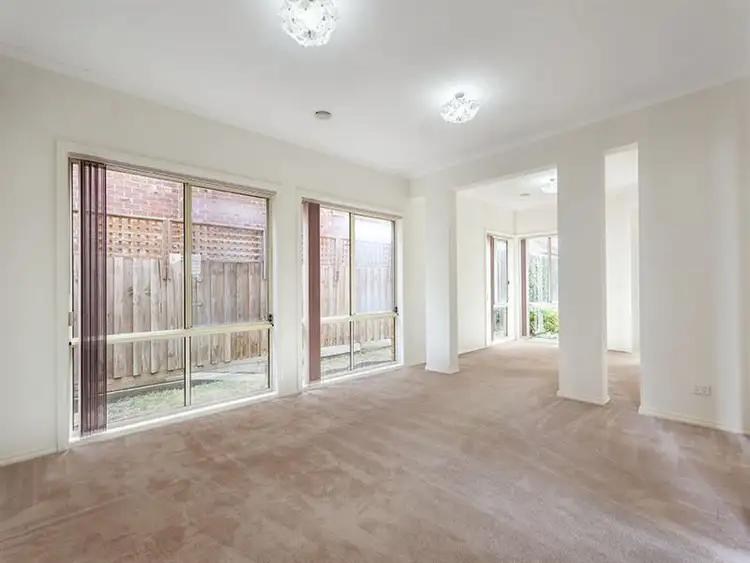 Second view of Homely house listing, 4 Willunga Way, Bundoora VIC 3083