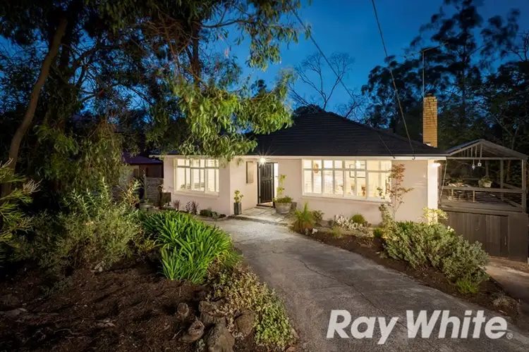 24 Beaufort Street, Mitcham VIC 3132