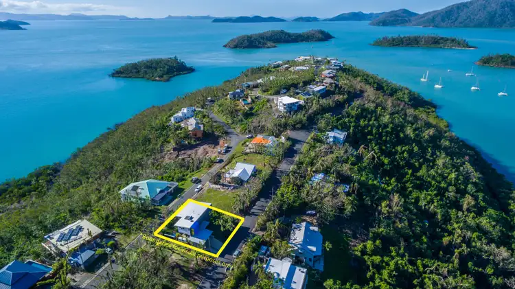 5 Harbour Avenue, Shute Harbour QLD 4802