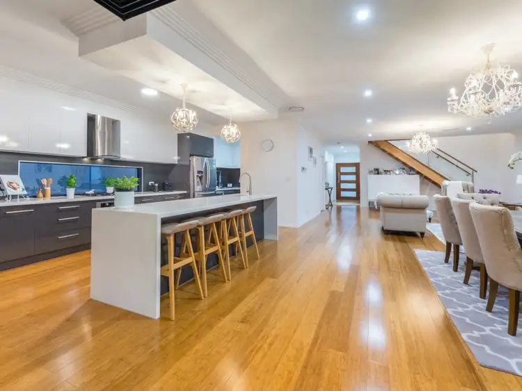 Seventh view of Homely house listing, 8 Brockmia Close, Underwood QLD 4119