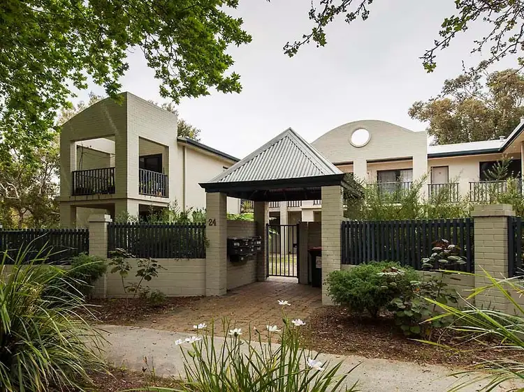 10/24 Lansdowne Street, Jolimont WA 6014