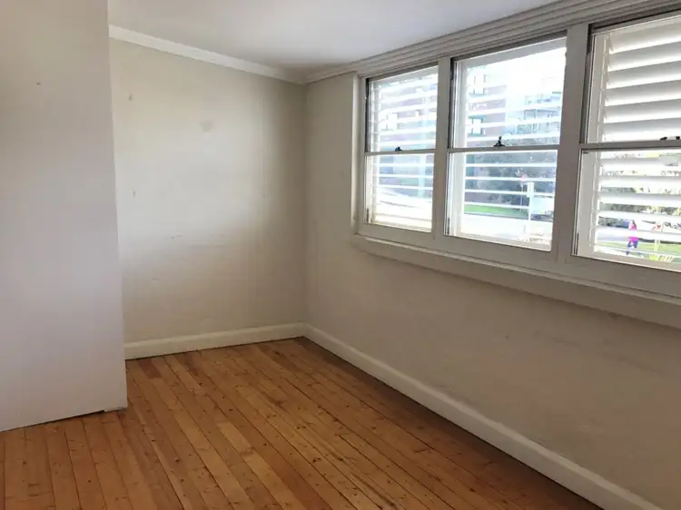 Fifth view of Homely apartment listing, 2/98 Beach Street, Coogee NSW 2034