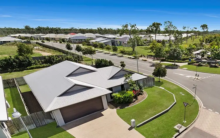 38 Bookara Gum Crescent, Mount Low QLD 4818
