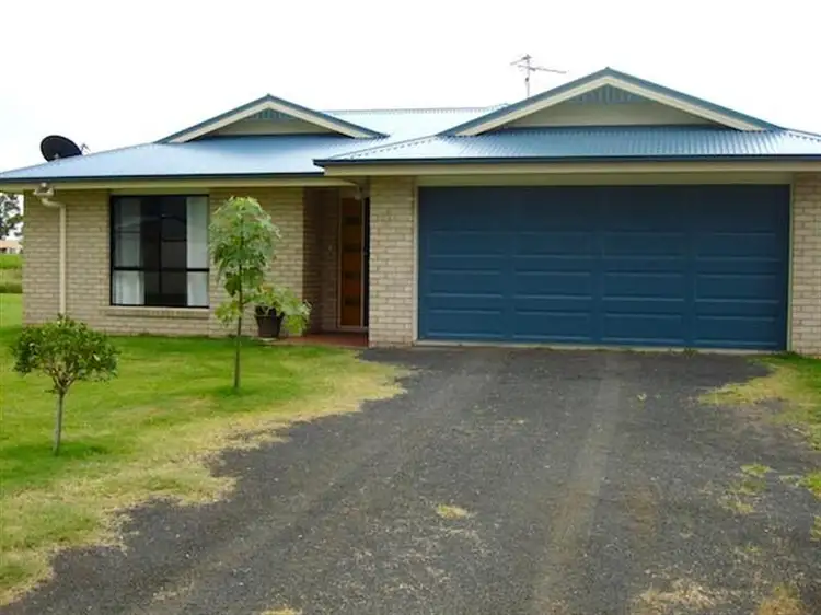11 Bakerfinch Crescent, Roma QLD 4455