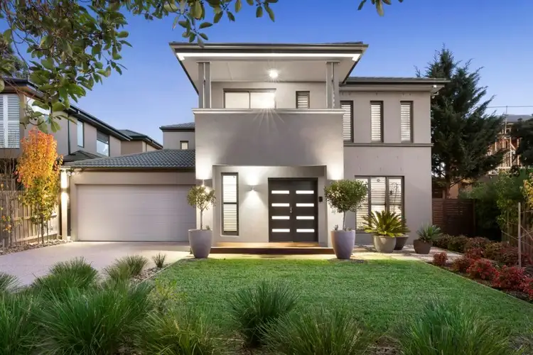 9 Moona Court, Chadstone VIC 3148