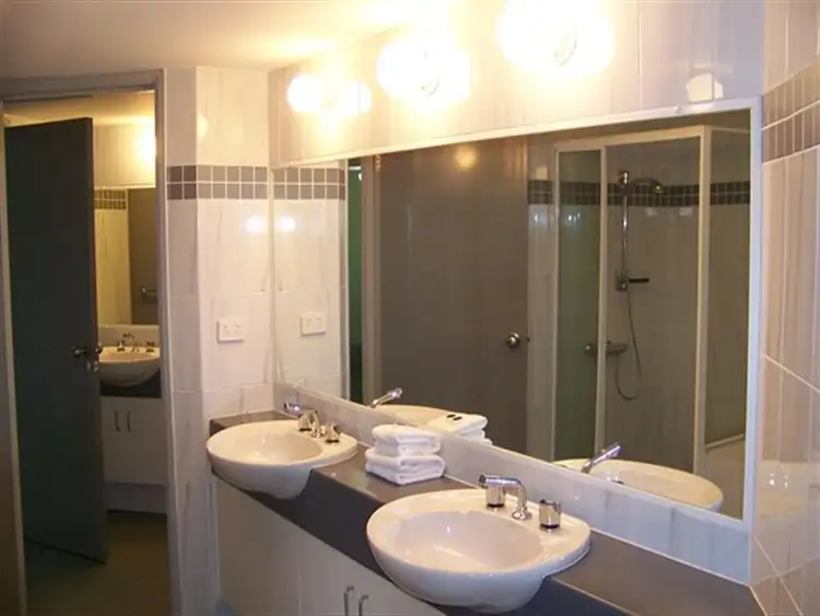 Sixth view of Homely apartment listing, 14-2 'Victoria Square', 15 Victoria Avenue, Broadbeach QLD 4218